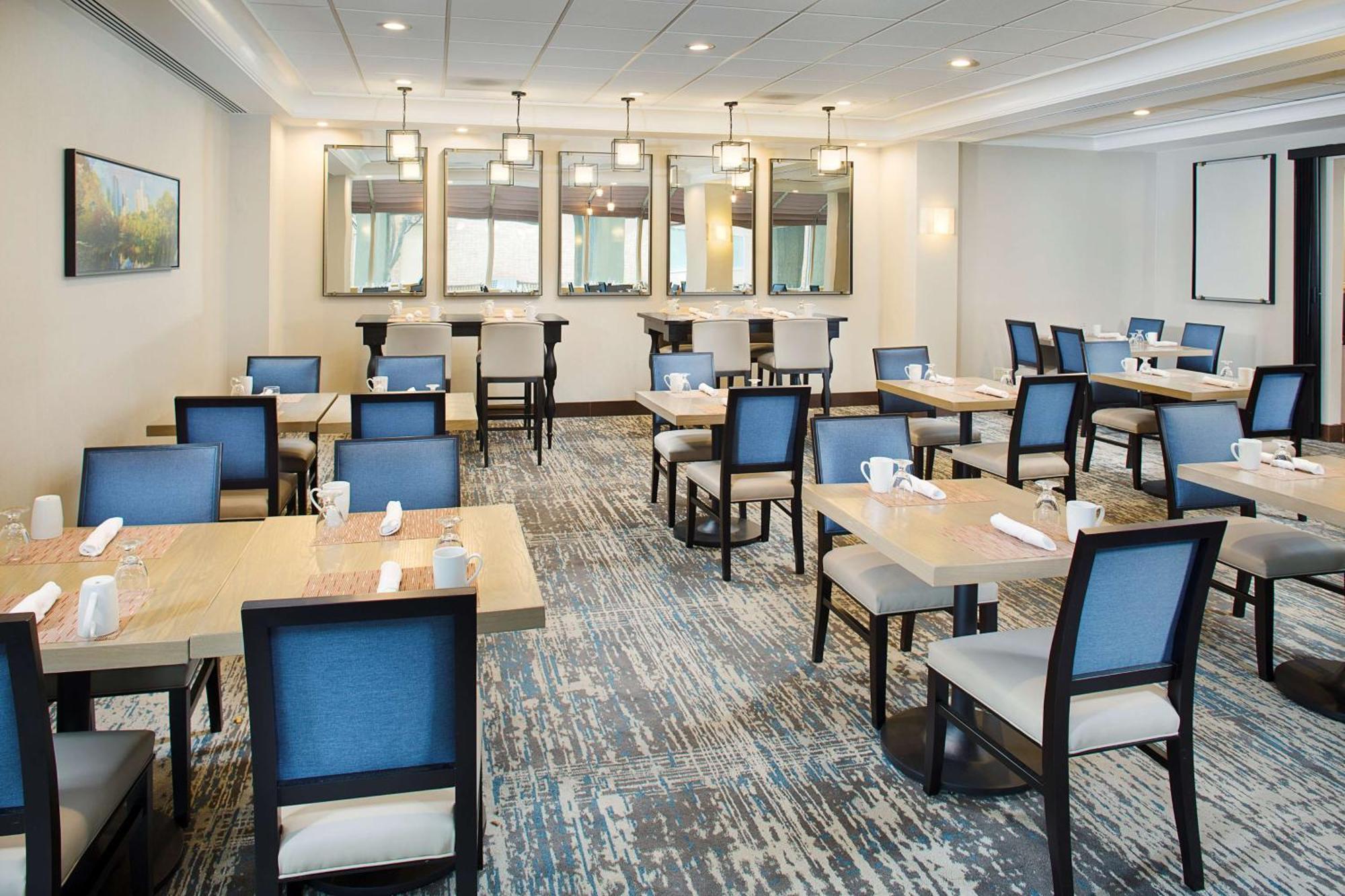 Hilton Atlanta Perimeter Suites Sandy Springs Exterior foto